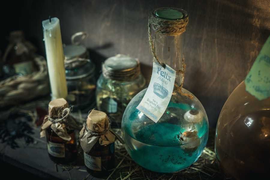 Harry'nin arayışı ve karanlık güçler